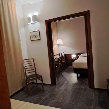 לסי Hotel Mariani מראה חיצוני תמונה