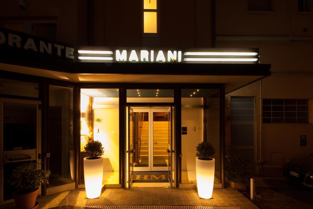 לסי Hotel Mariani מראה חיצוני תמונה