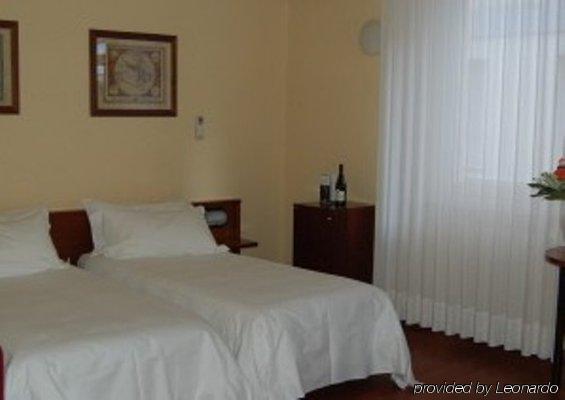 לסי Hotel Mariani מראה חיצוני תמונה