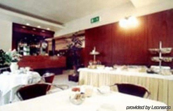 לסי Hotel Mariani מראה חיצוני תמונה