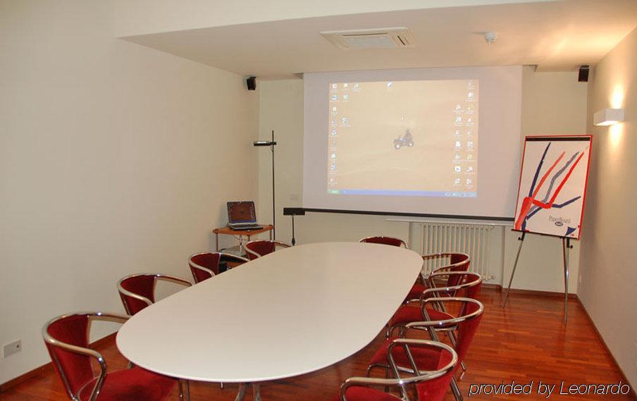 לסי Hotel Mariani מראה חיצוני תמונה